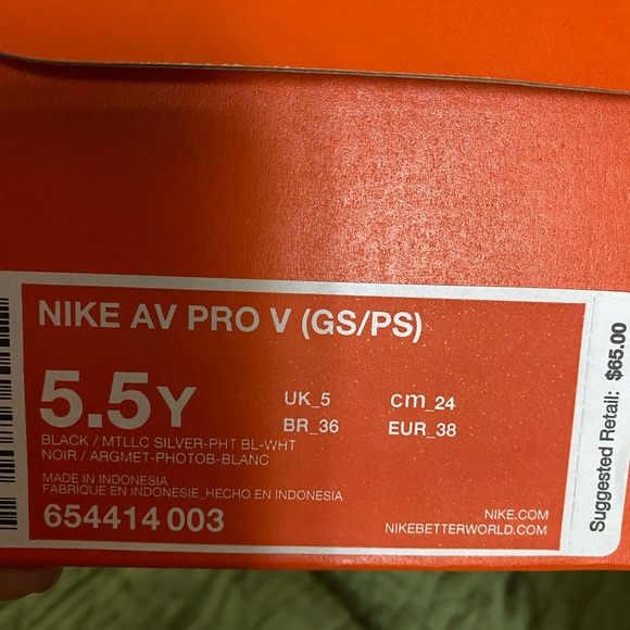 New Nike AV Pro V boys shoes - Picture 2 of 5